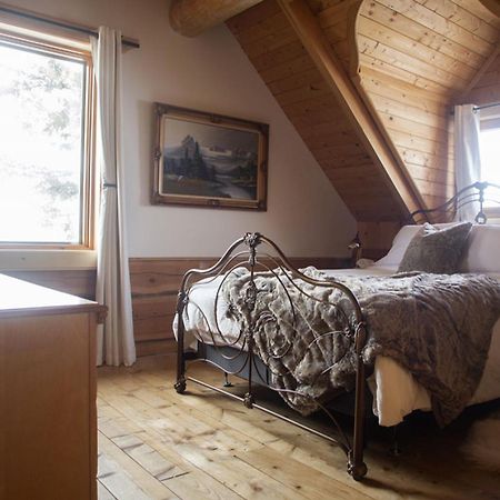 Hebergement "La Maison En Bois Rond" Sainte-Marie Cameră foto