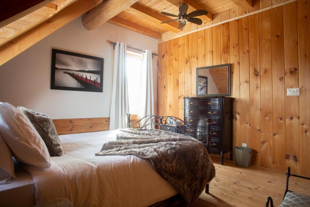 Hebergement "La Maison En Bois Rond" Sainte-Marie Cameră foto